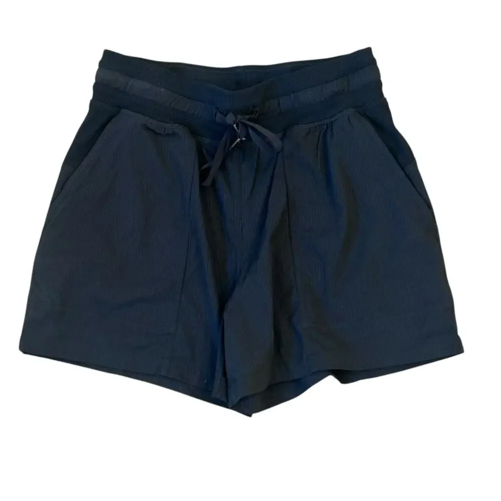 Lululemon Dance Studio High-Rise Short 3.5